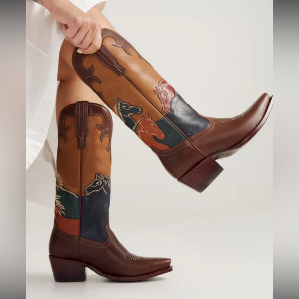 Tecovas Annie Wild Horses Boot NIB 7.5